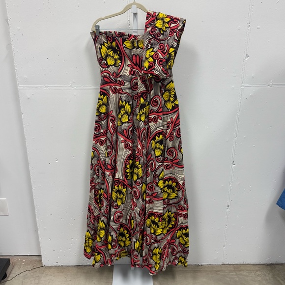 Floral One-Shoulder Dress - Picture 4 of 14